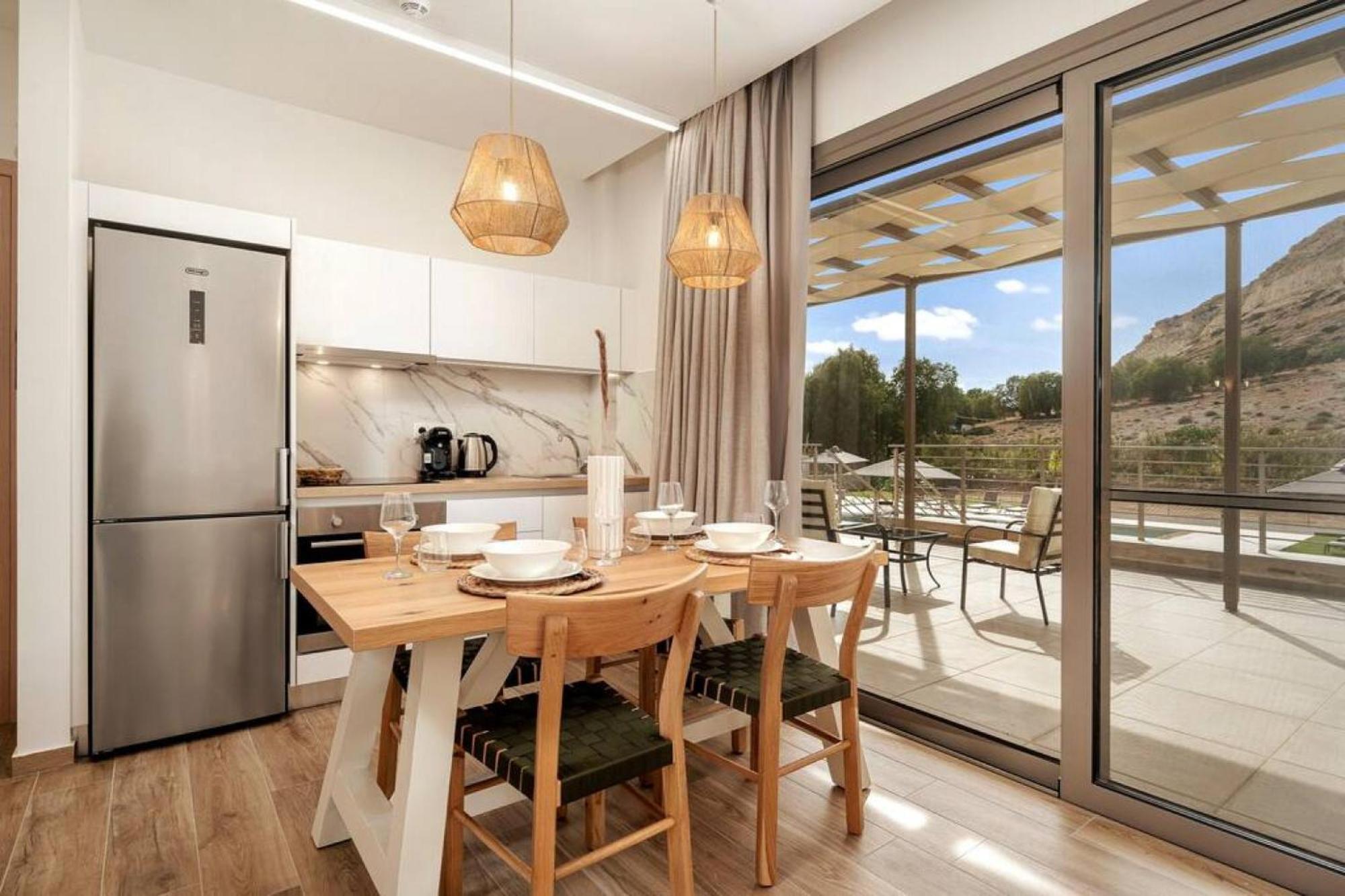 Kayy Apartments 3 In Matala Eksteriør bilde